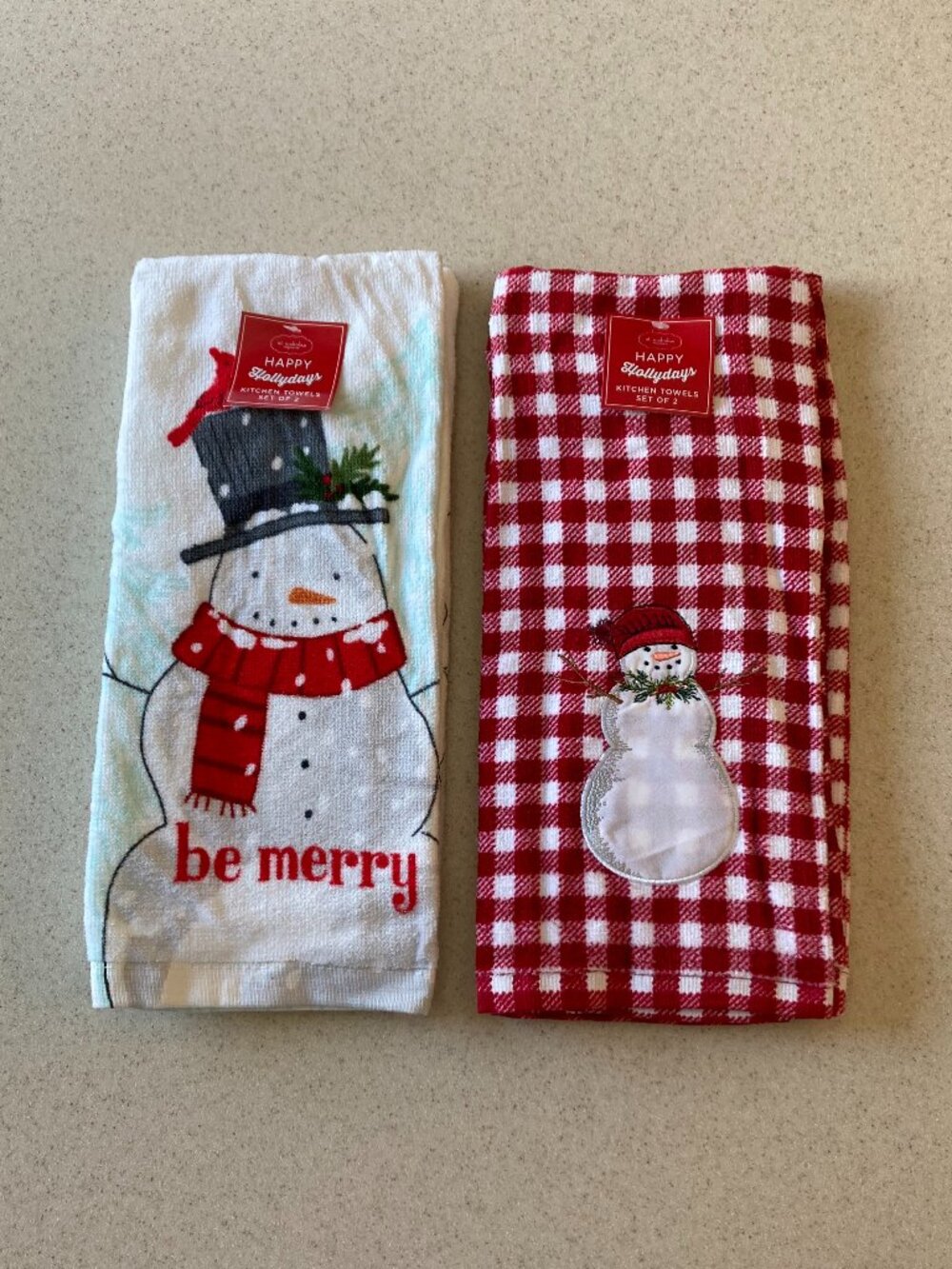 NWT St. Nicholas Square Kitchen Towels 4 Pc. Set Snowmen Theme